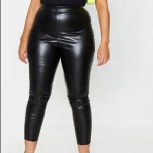 Pretty little thing faux leather high waisted pant